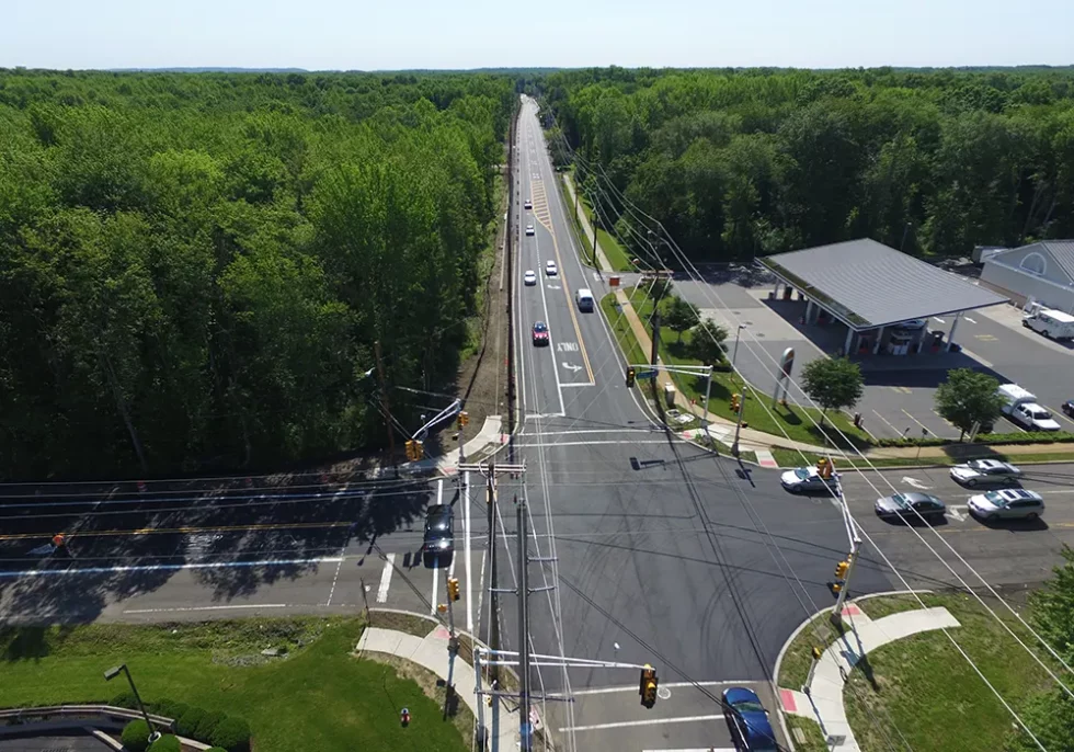 Aerial view of the nearly completed Woodhaven Texas Road project, highlighting Renda Roads' asphalt mastery in New Jersey.